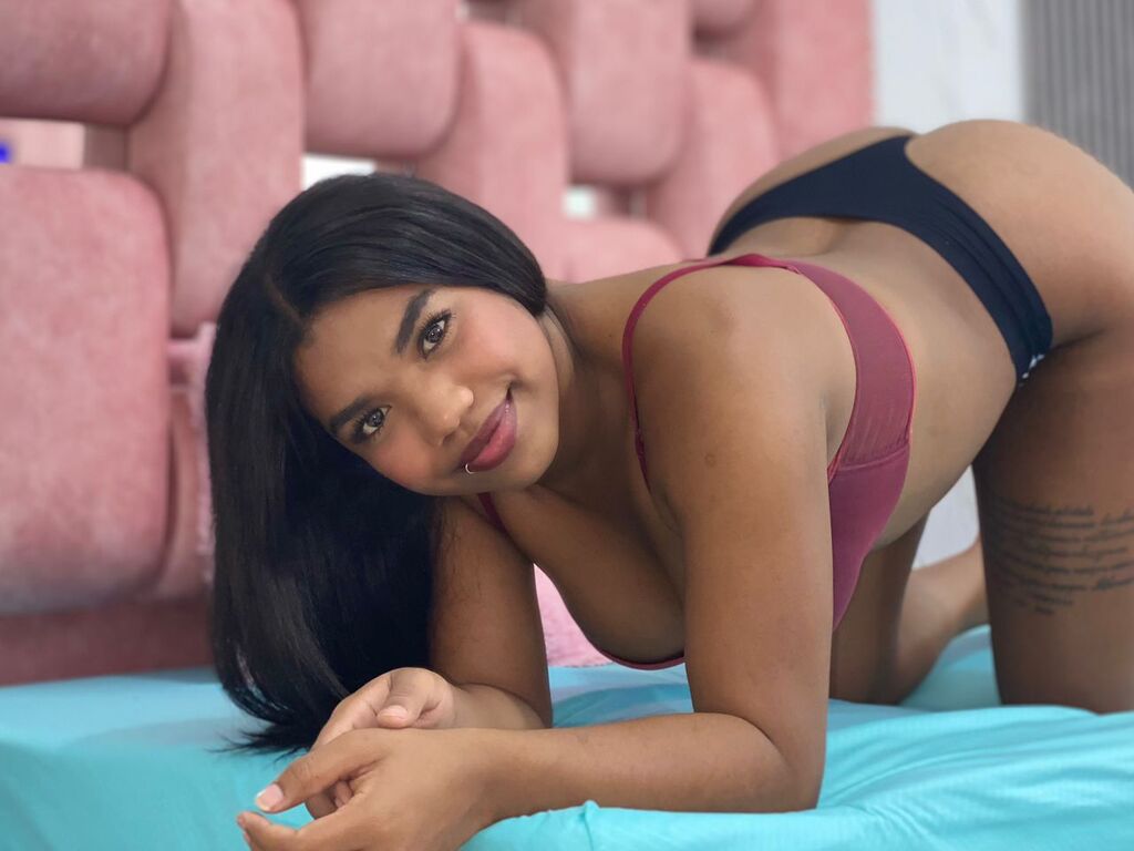 Alicia Hiltom